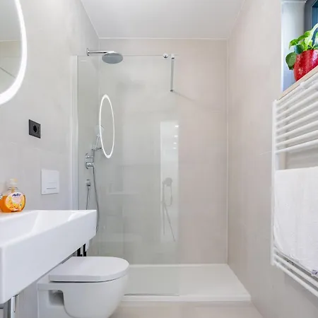 Kira-for Ideal Getaway Villa *