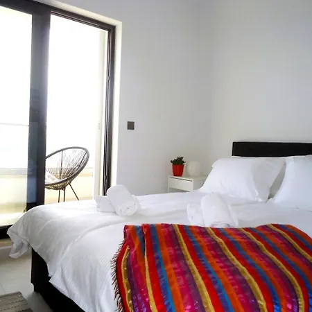 Kira-for Ideal Getaway Villa *