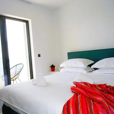 Kira-for Ideal Getaway Lokva Rogoznica