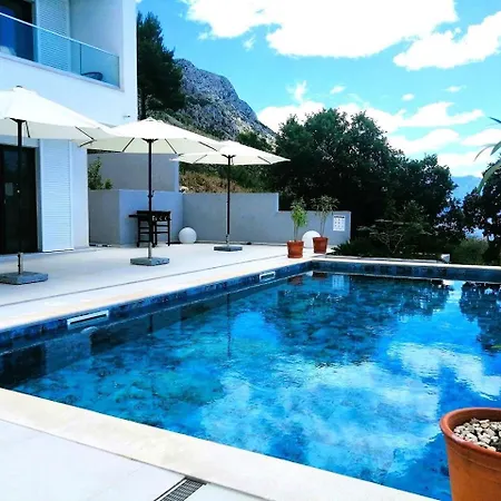 Vila Kira-for Ideal Getaway