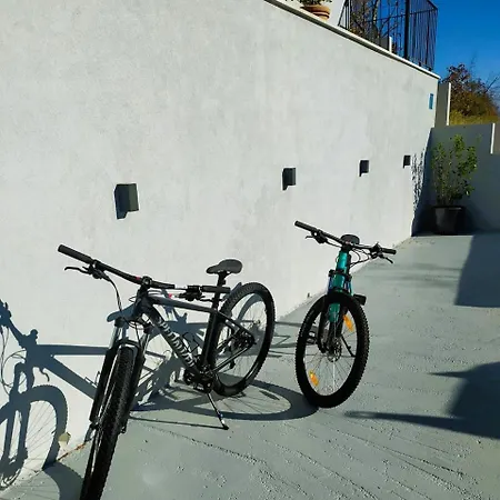 Kira-for Ideal Getaway